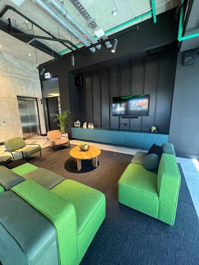 Modern Co-Living Apartments In Perth Central المظهر الخارجي الصورة